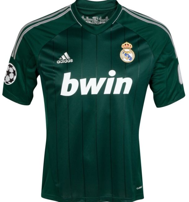 Real Madrid 12/13 away kit